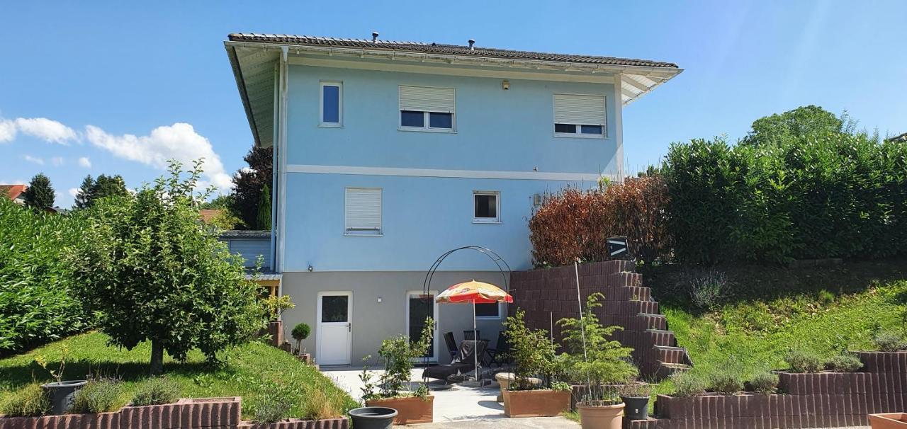 Maison D'Hotes Bleu Cudrefin Екстериор снимка