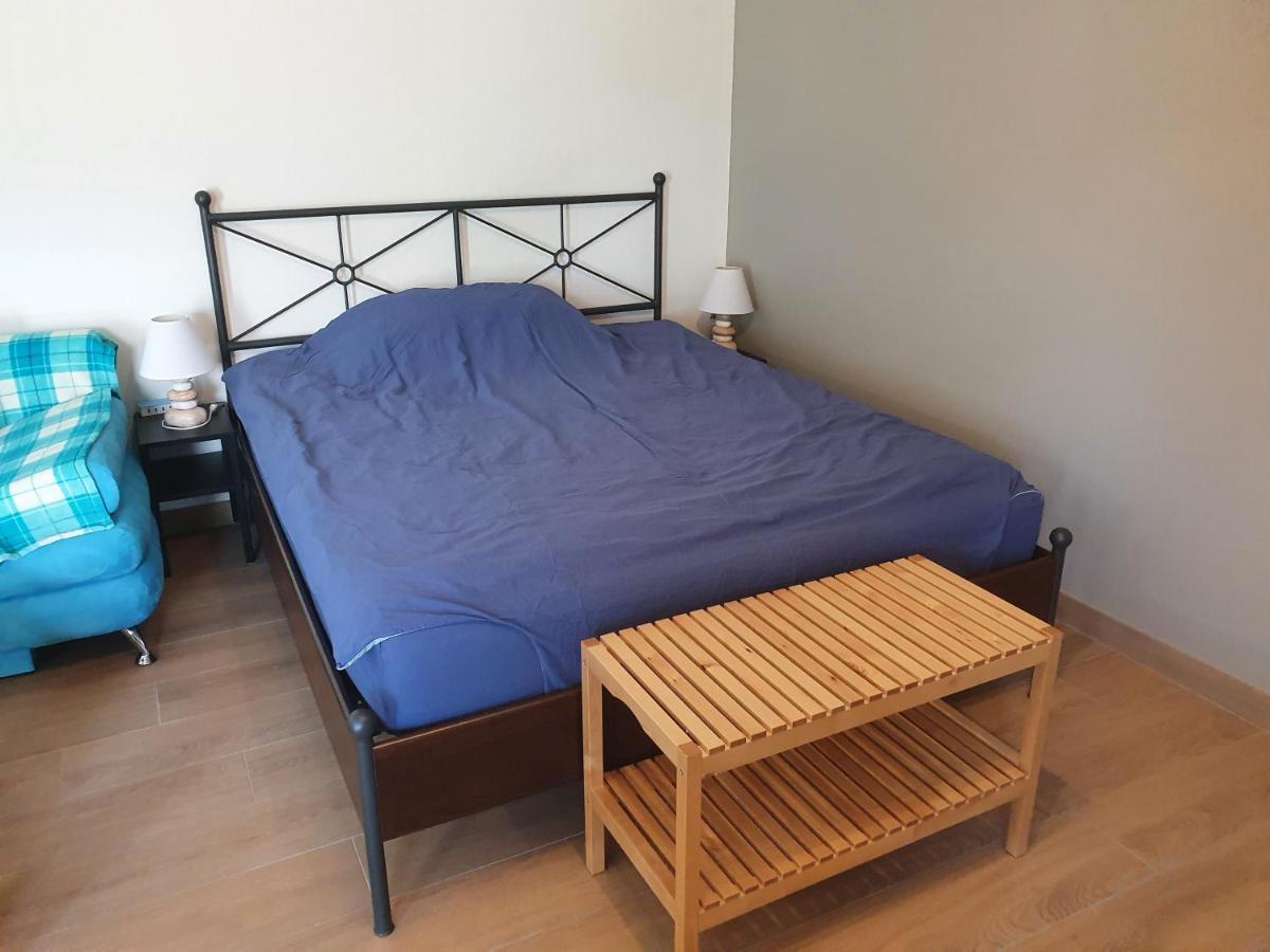 Maison D'Hotes Bleu Cudrefin Екстериор снимка