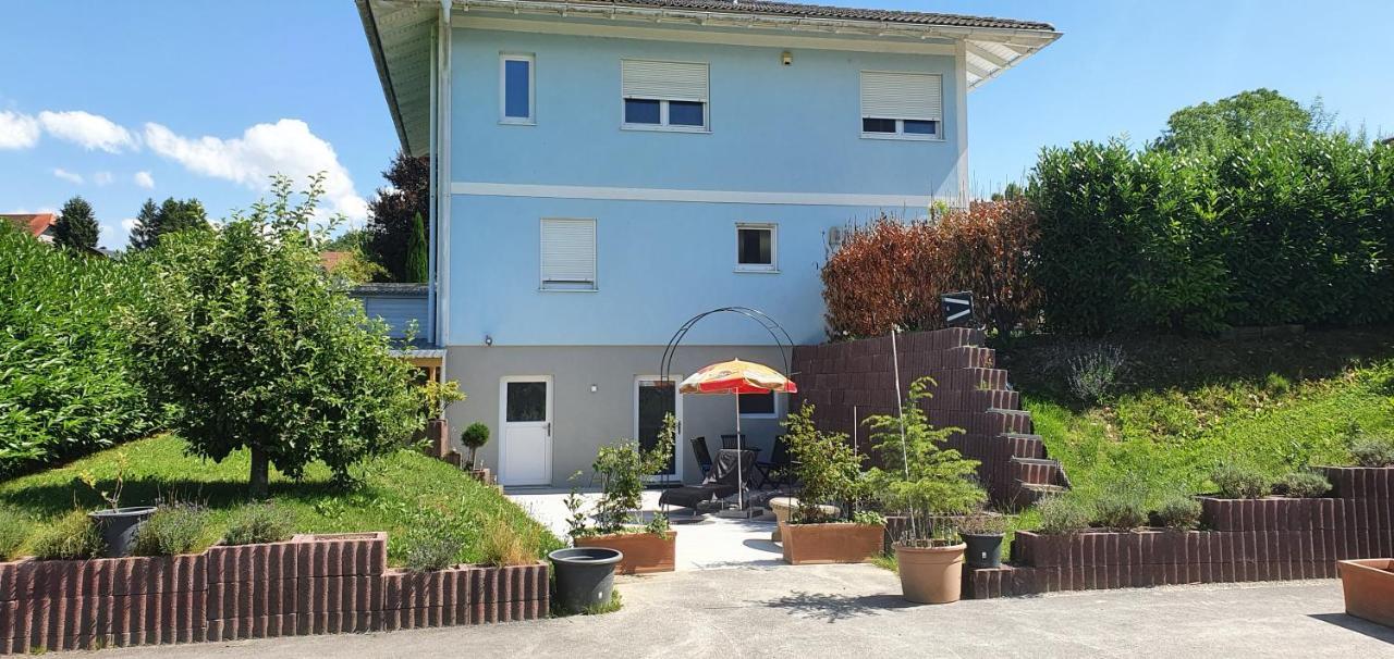 Maison D'Hotes Bleu Cudrefin Екстериор снимка