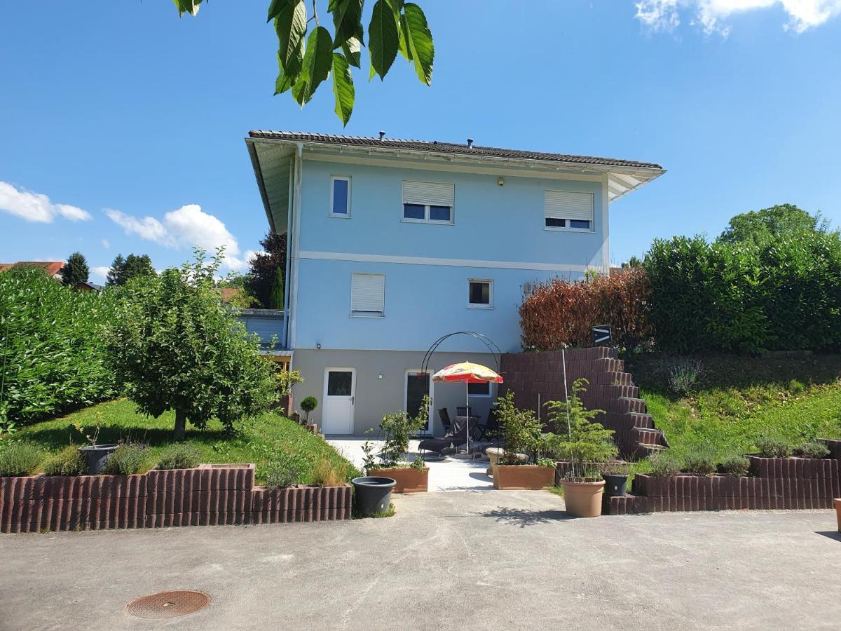 Maison D'Hotes Bleu Cudrefin Екстериор снимка