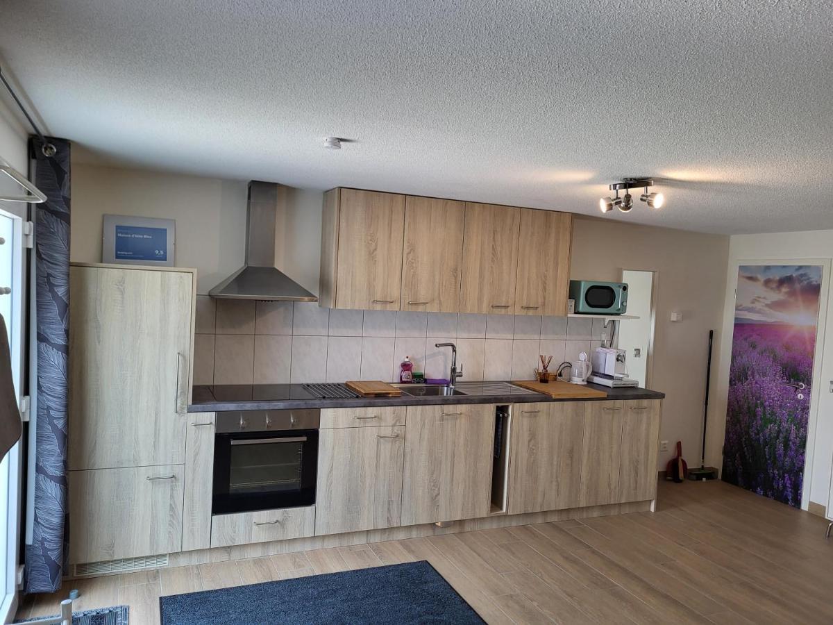 Maison D'Hotes Bleu Cudrefin Екстериор снимка